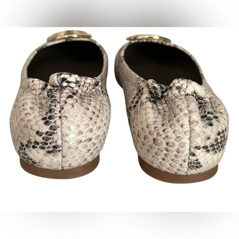 Tory Burch Reva Snakeskin Flats Ballet Beige Brown Gold Logo Size 7.5 - Picture 10 of 16